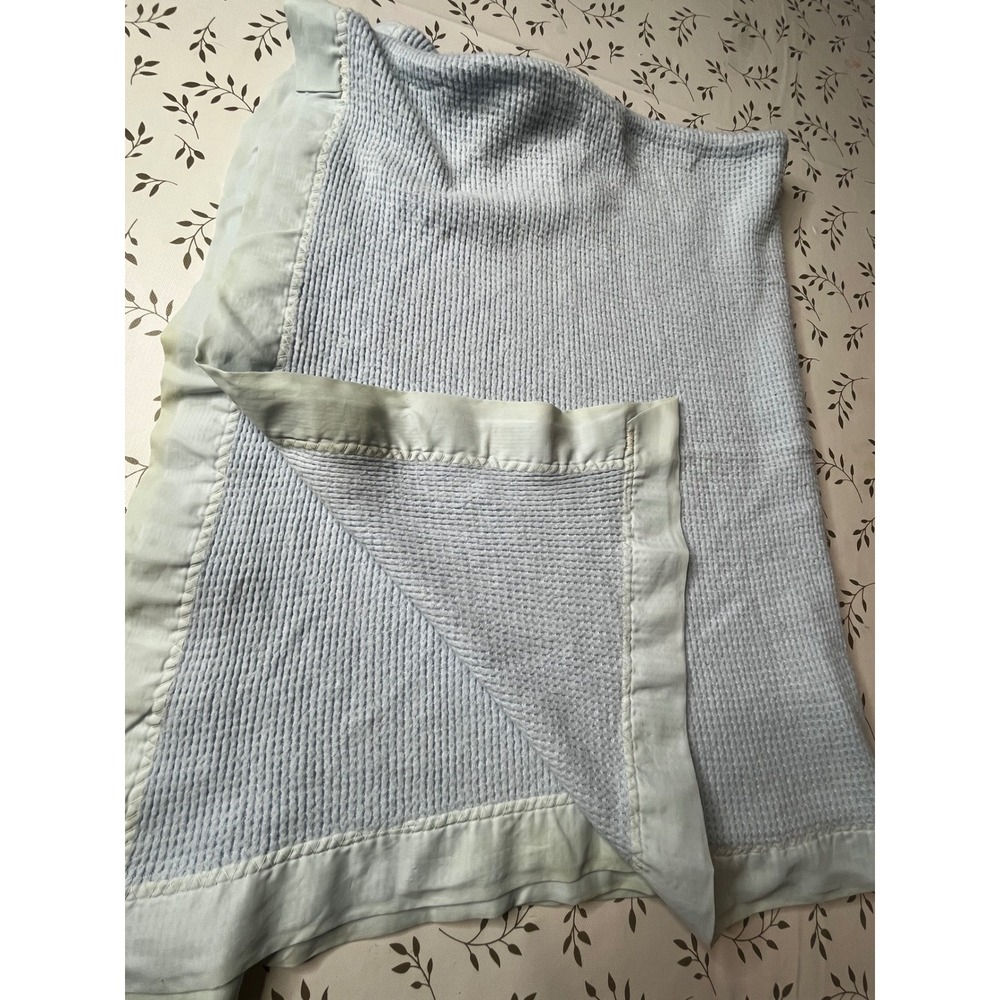 Vintage Light Blue Waffle Knit Baby Blanket Satin Trim Made in USA 36x50 Thermal